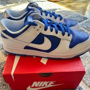 Nike Dunk low blue
